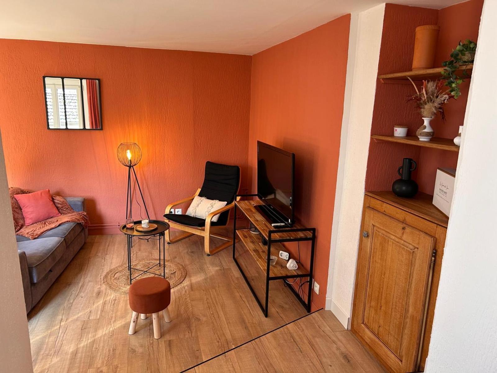 Un Cocon Au Coeur De La Champagne Avec Parking Apartment Epernay Exterior photo